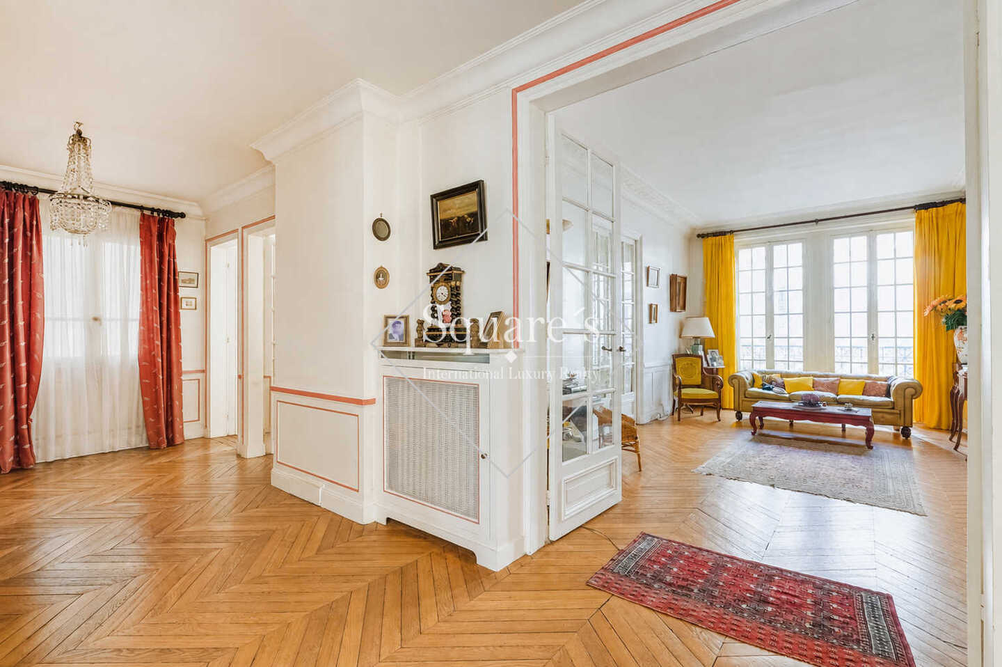 Paris 8e - 137m² - 5p. - 3ch.